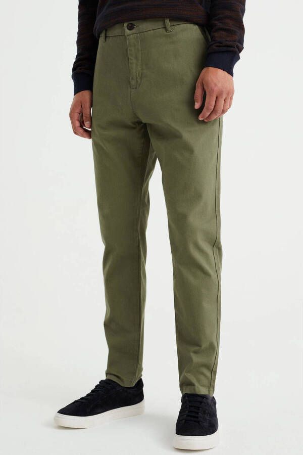 WE Fashion tapered fit chino olive