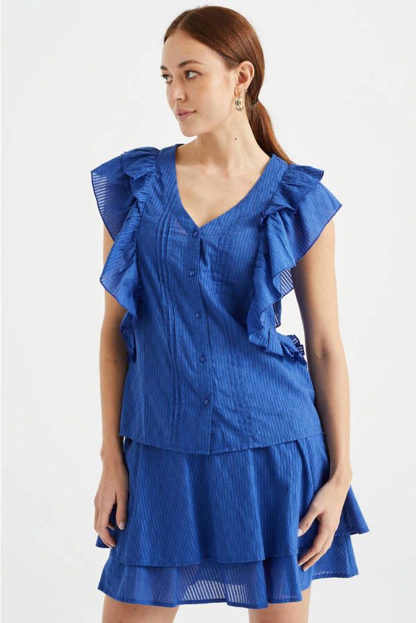 WE Fashion top Cellie met ruches blauw