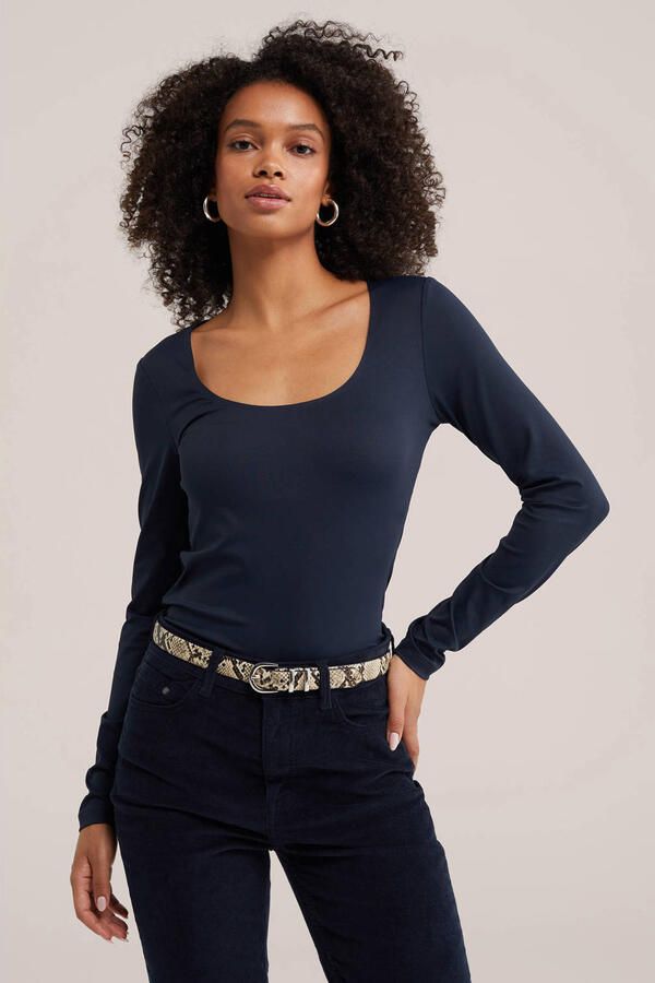 WE Fashion aansluitende top donkerblauw
