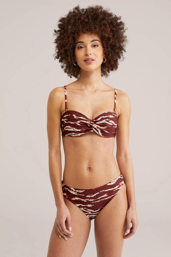 WE Fashion bikinibroekje donkerrood ecru