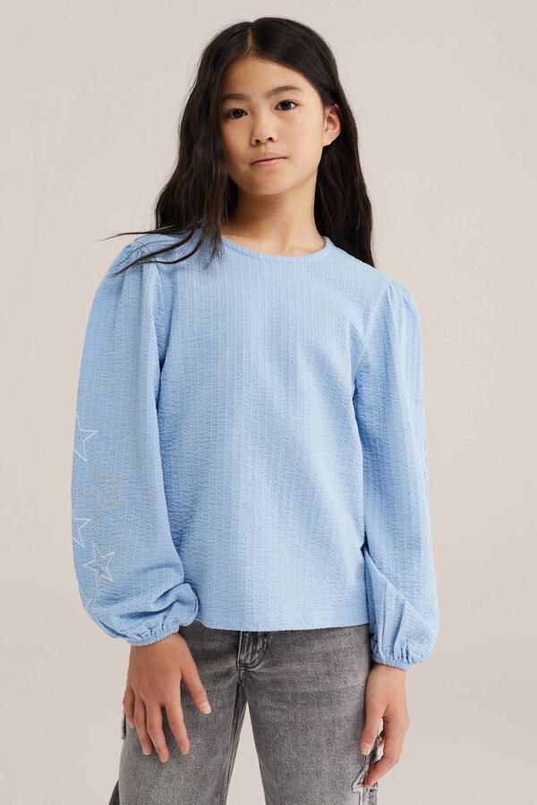 WE Fashion blousetop met borduursels en sterren lichtblauw