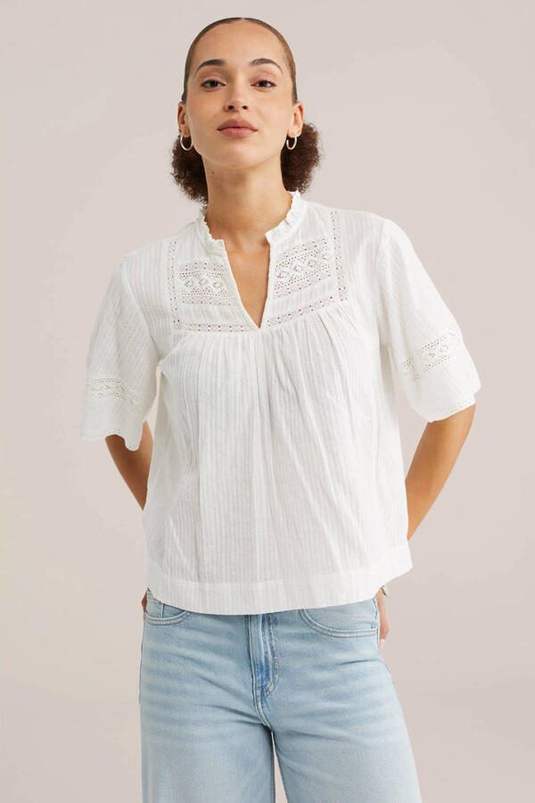 WE Fashion blousetop wit broderie