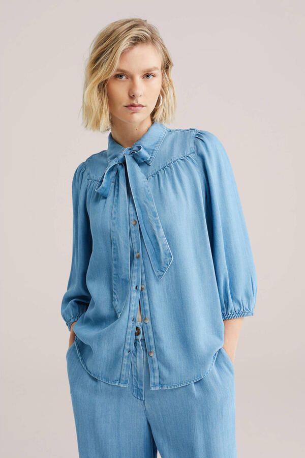 WE Fashion Blue Ridge blouse light blue denim