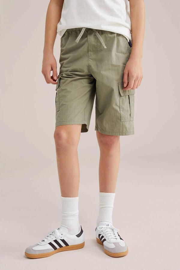 WE Fashion Blue Ridge loose fit cargo short olijfgroen