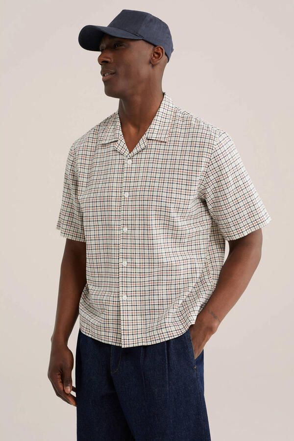 WE Fashion Blue Ridge relaxed geruit casual overhemd met linnen beige