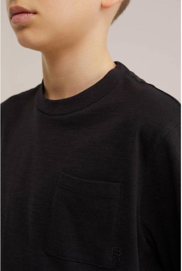 WE Fashion T-shirt zwart Jongens Katoen Ronde hals Effen 110 116 - Foto 2