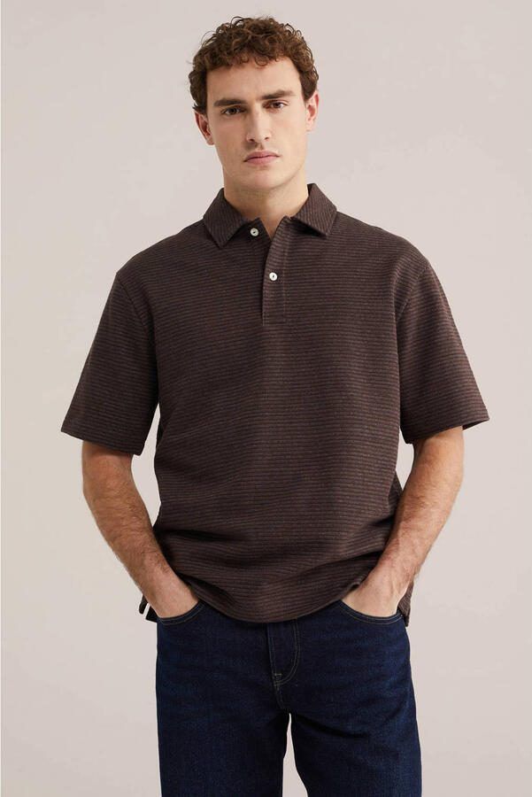 WE Fashion boxy polo fijn gebreid bruin