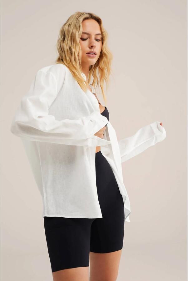 WE Fashion corrigerende short zwart