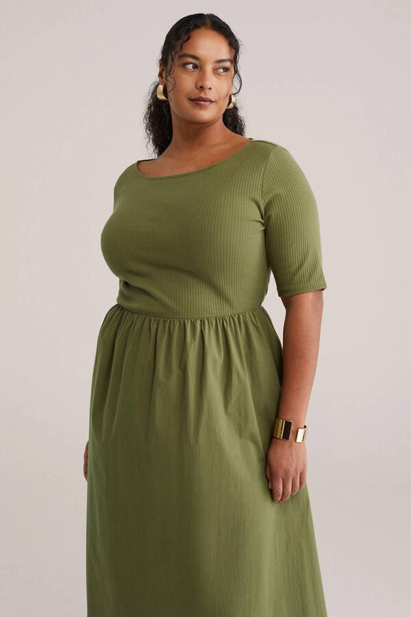 WE Fashion Curve A-lijn jurk olijfgroen