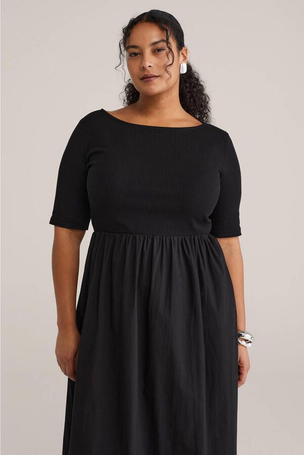 WE Fashion Curve A-lijn jurk zwart
