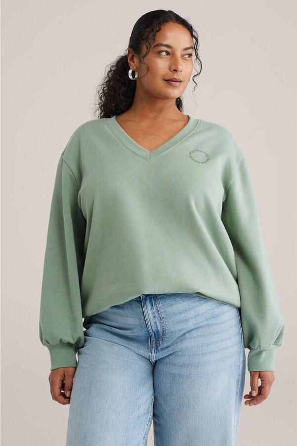 WE Fashion Curve sweater lichtgroen