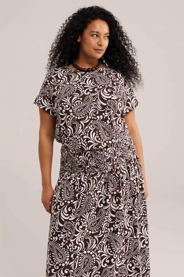WE Fashion Curve T-shirt bruin