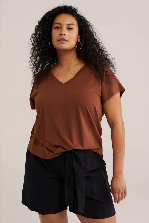 WE Fashion Curve T-shirt bruin