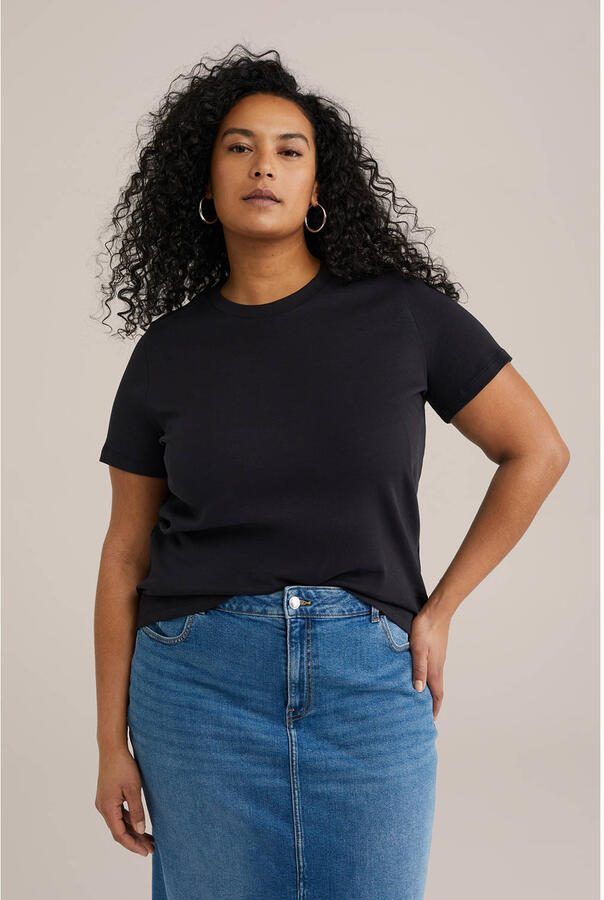 WE Fashion Curve T-shirt zwart