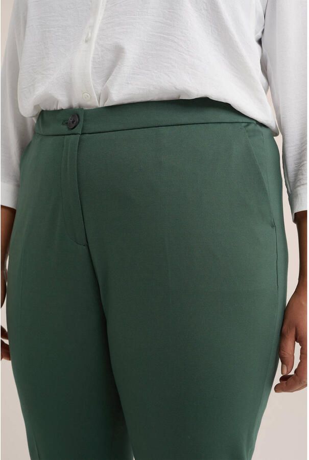 WE Fashion Curve tapered fit broek groen