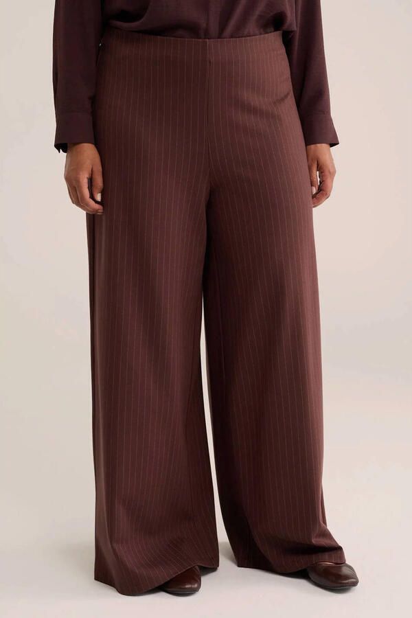 WE Fashion Curve wide leg broek met krijtstreep donkerrood