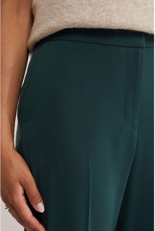 WE Fashion flared broek groen - Foto 2
