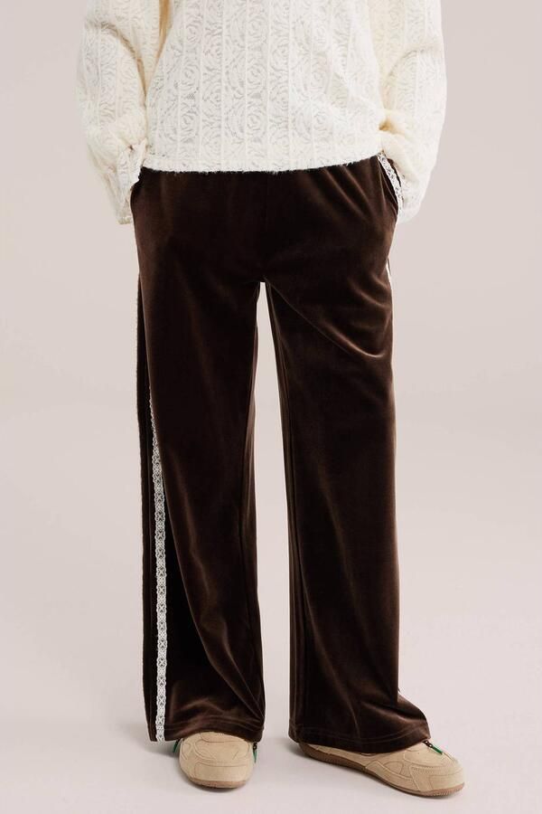 WE Fashion fluwelen loose fit casual broek bruin Meisjes Fluweel Effen