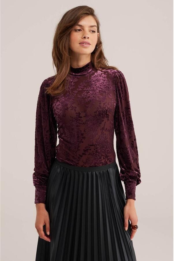 WE Fashion fluwelen top met print aubergine