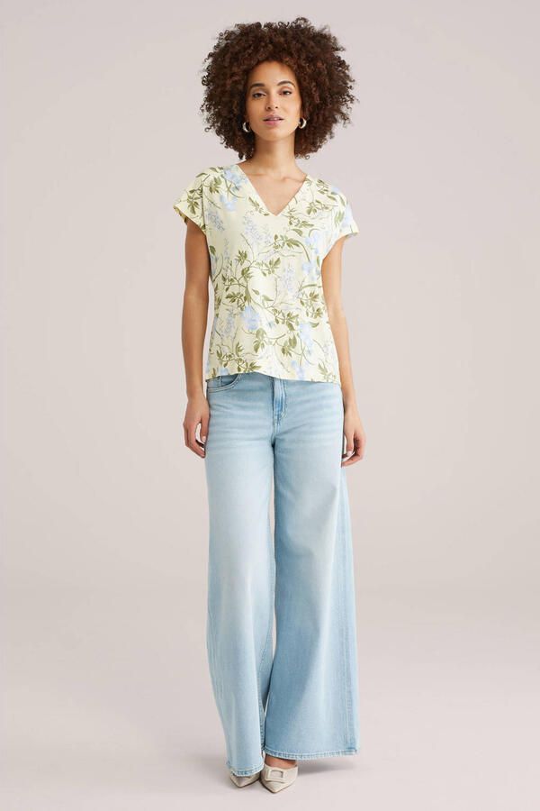 WE Fashion gebloemde T-shirt lichtgeel - Foto 2