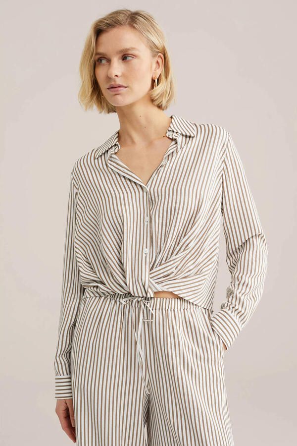 WE Fashion gestreepte blouse bruin