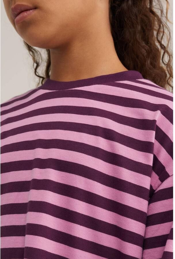 WE Fashion gestreepte longsleeve met backprint donkerrood roze - Foto 2