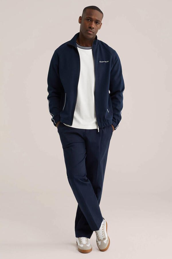 WE Fashion loose chino donkerblauw