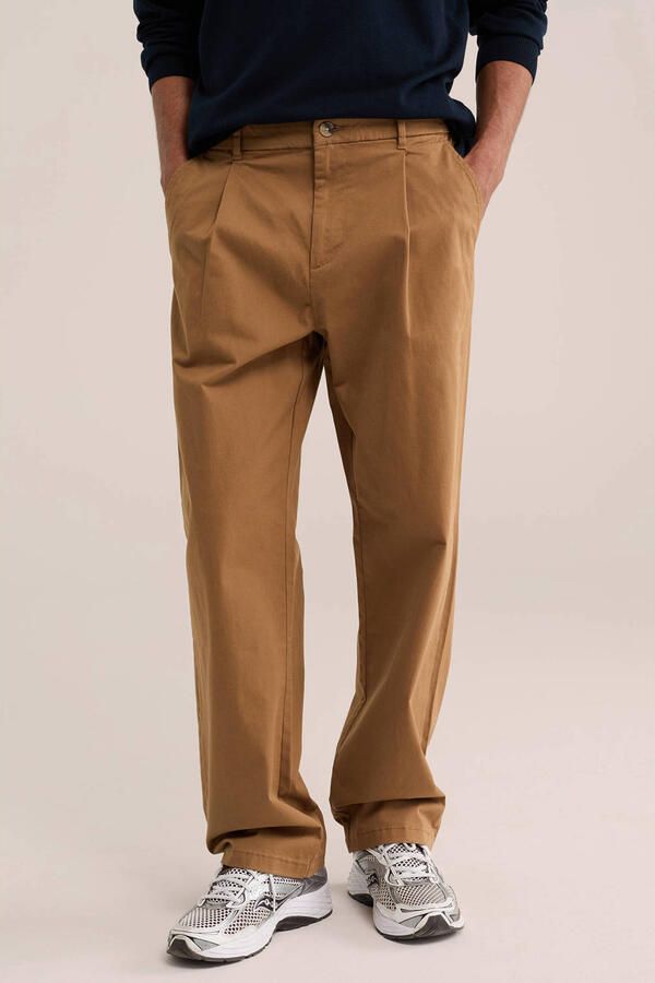 WE Fashion loose fit chino bruin