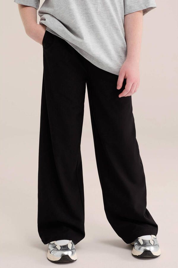 WE Fashion loose fit pantalon met plooien zwart