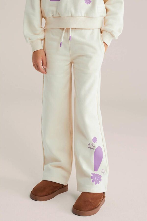 WE Fashion loose joggingbroek ecru