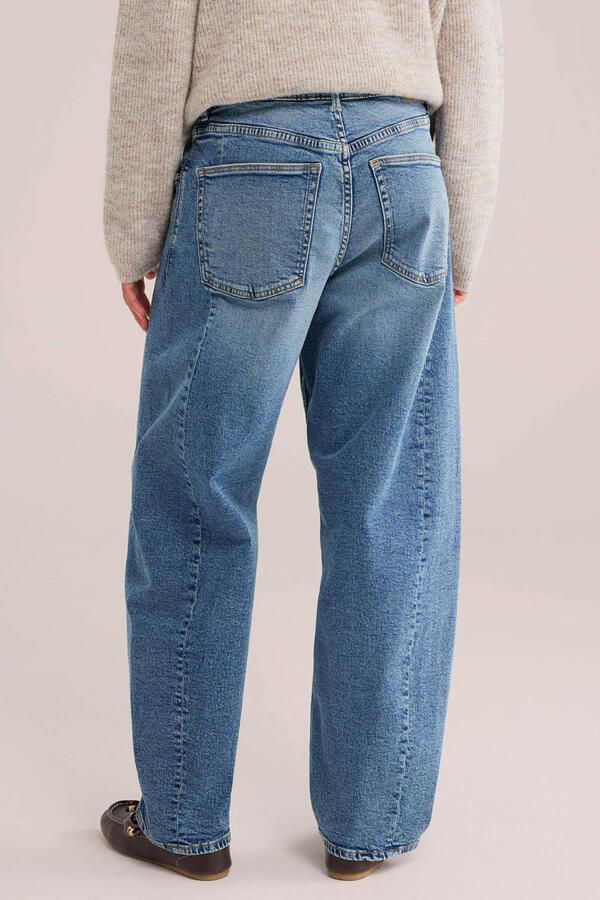 WE Fashion low waist barrel jeans mediumblauw - Foto 2