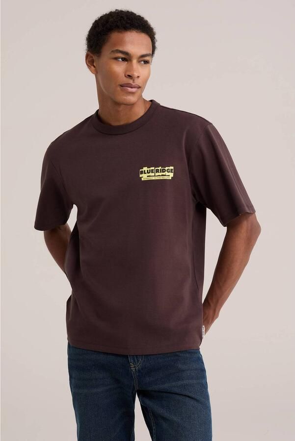 WE Fashion oversized T-shirt met backprint bruin