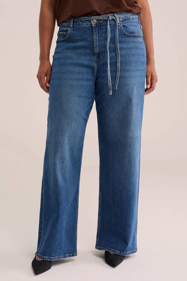 WE Fashion Curve Plus Size wide leg jeans met ceintuur medium blue denim