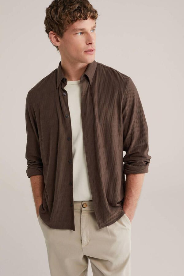 WE Fashion regular casual overhemd met textuur donkerbruin - Foto 2