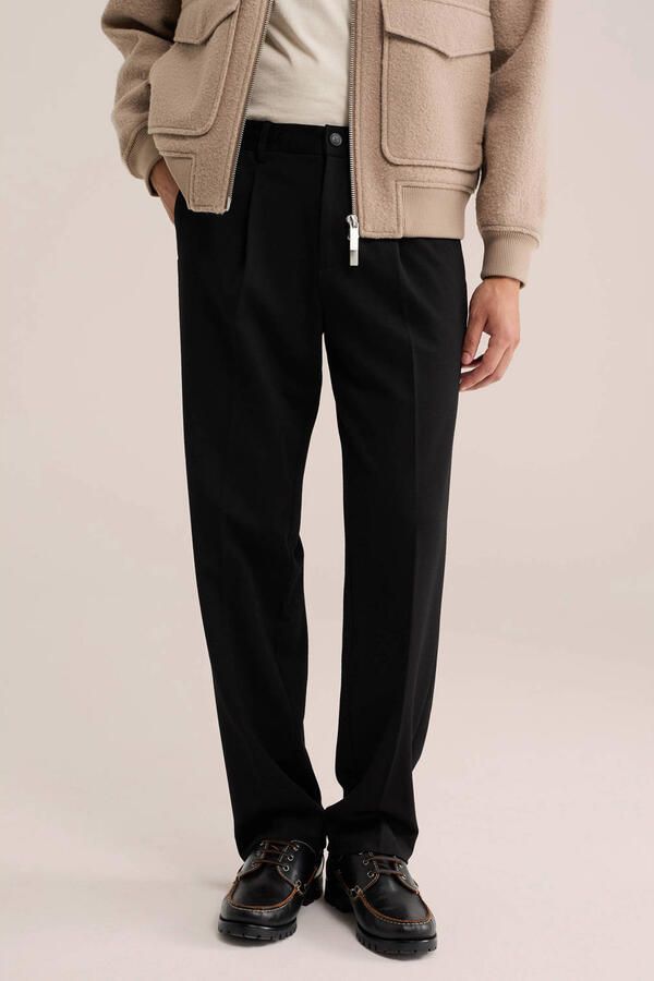 WE Fashion regular fit pantalon zwart