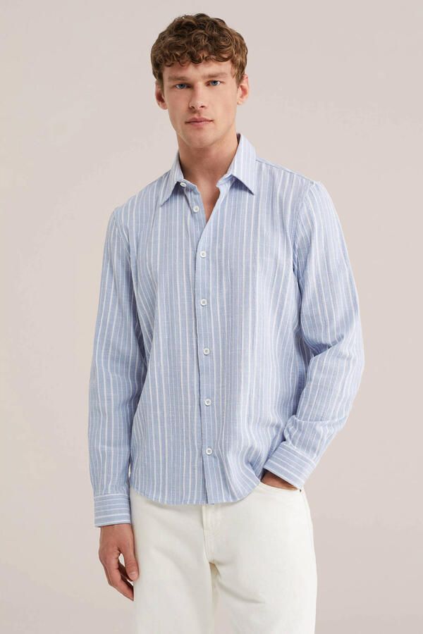 WE Fashion regular gestreepte casual overhemd lichtblauw