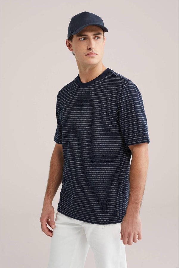 WE Fashion regular gestreepte T-shirt donkerblauw