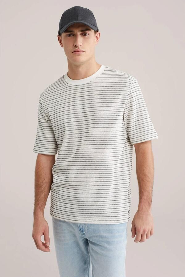 WE Fashion regular gestreepte T-shirt ecru