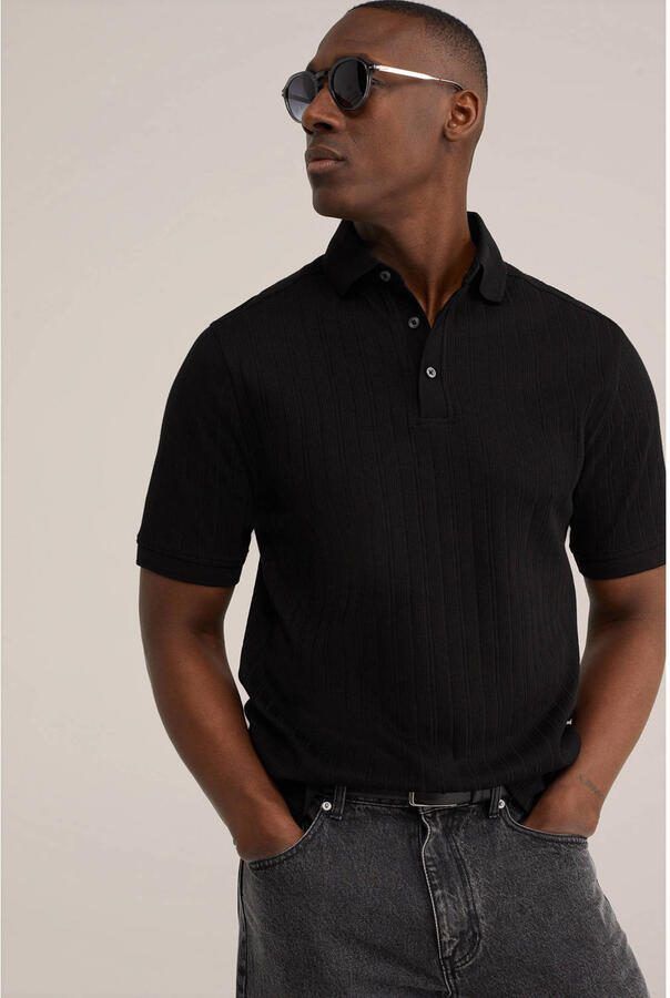 WE Fashion regular polo gebreid zwart