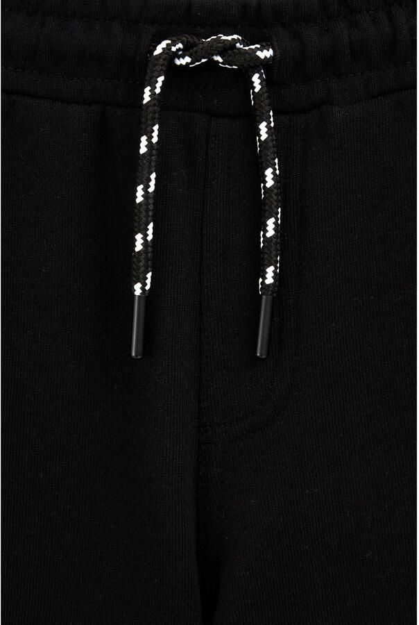 WE Fashion regular sweatshort zwart - Foto 3