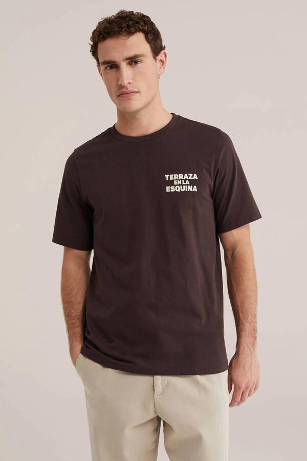 WE Fashion regular T-shirt met backprint bruin