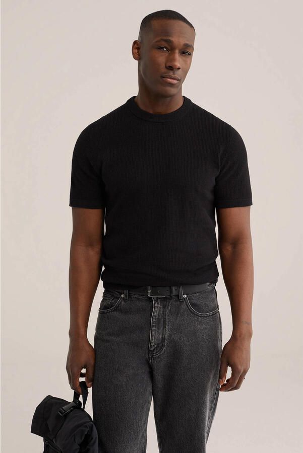 WE Fashion regular T-shirt met ingebreid patroon zwart