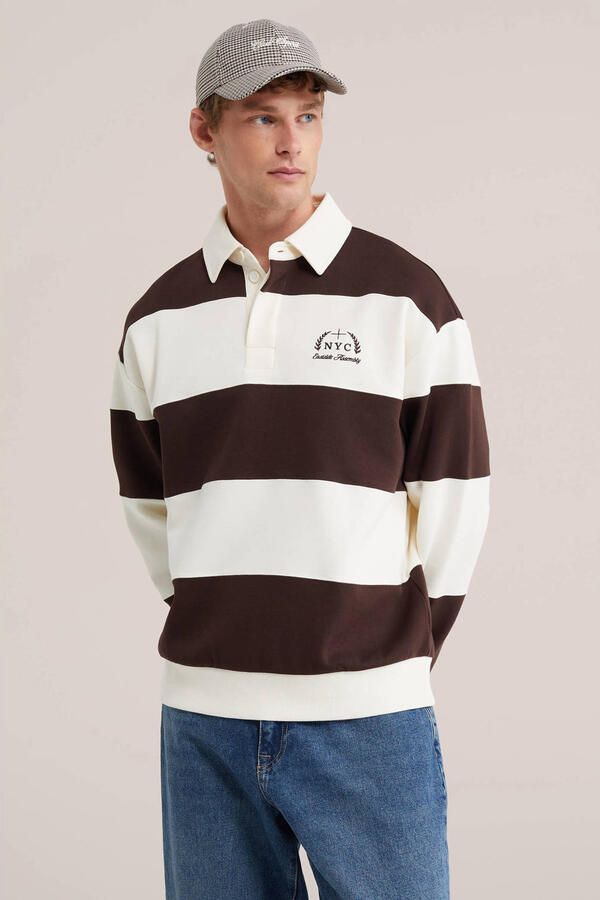 WE Fashion relaxed fit sweater brunor