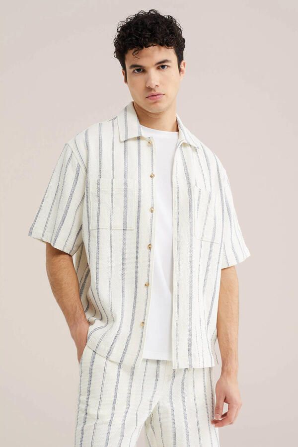WE Fashion relaxed gestreept casual overhemd beige