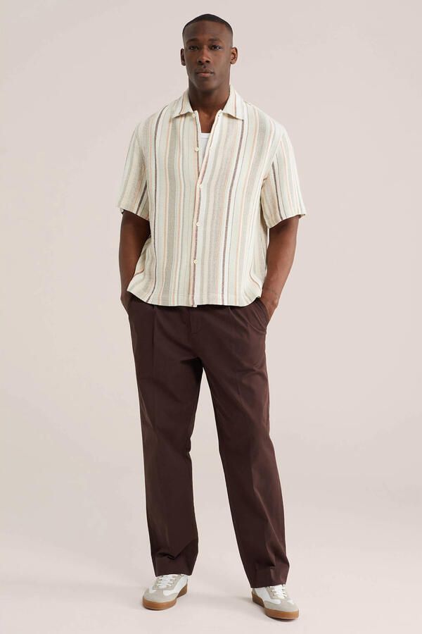 WE Fashion relaxed gestreept casual overhemd beige