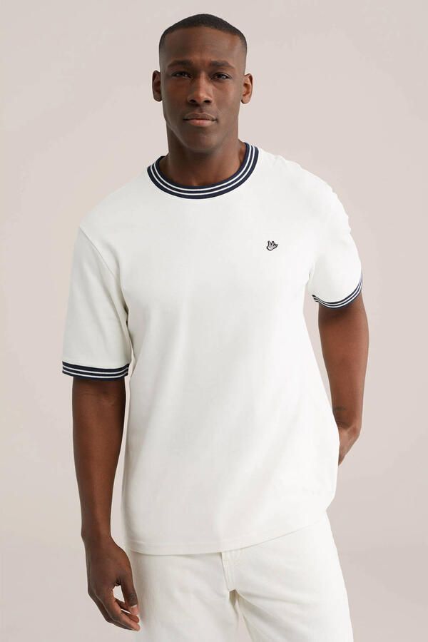 WE Fashion relaxed T-shirt ecru