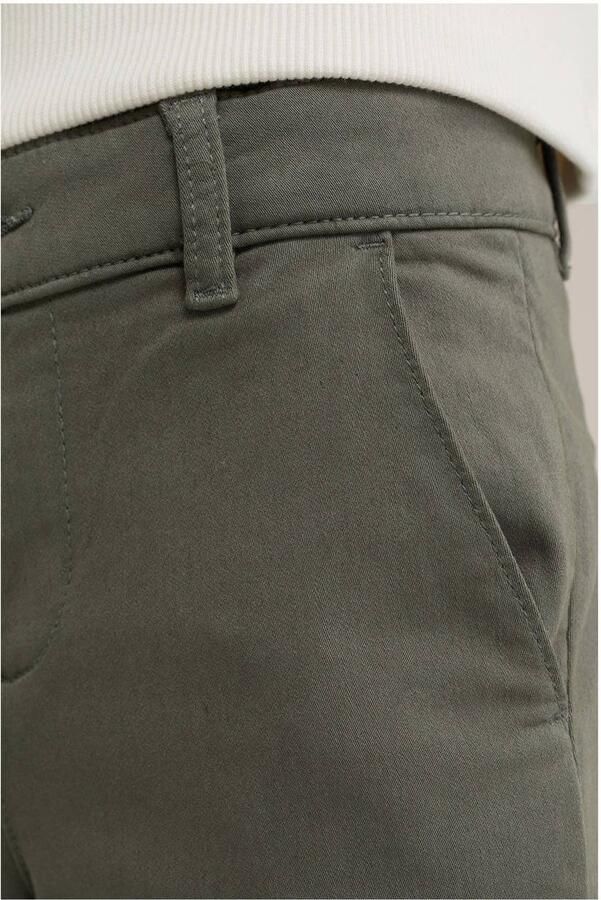 WE Fashion slim fit broek Groen Jongens Katoen Effen 104
