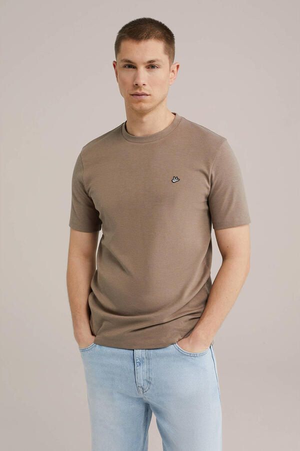 WE Fashion slim fit T-shirt bruin
