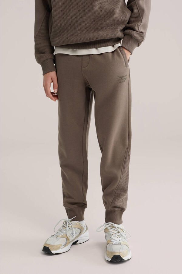 WE Fashion slim sweatpants bruin