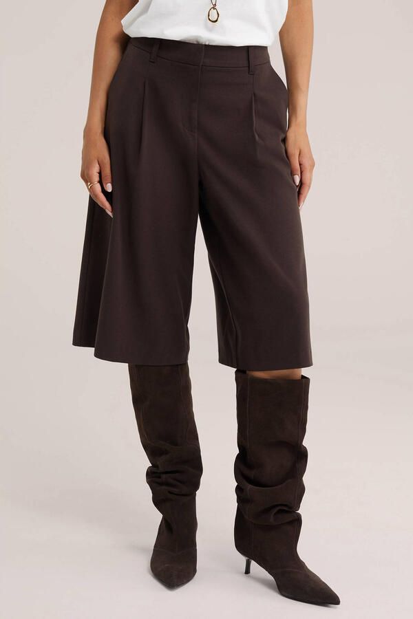 WE Fashion straight leg bermuda short donkerbruin